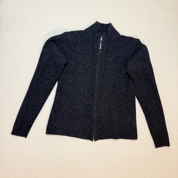Columbia Sweaters - S Columbia Merino wool Dark Gray Turtleneck Sweater